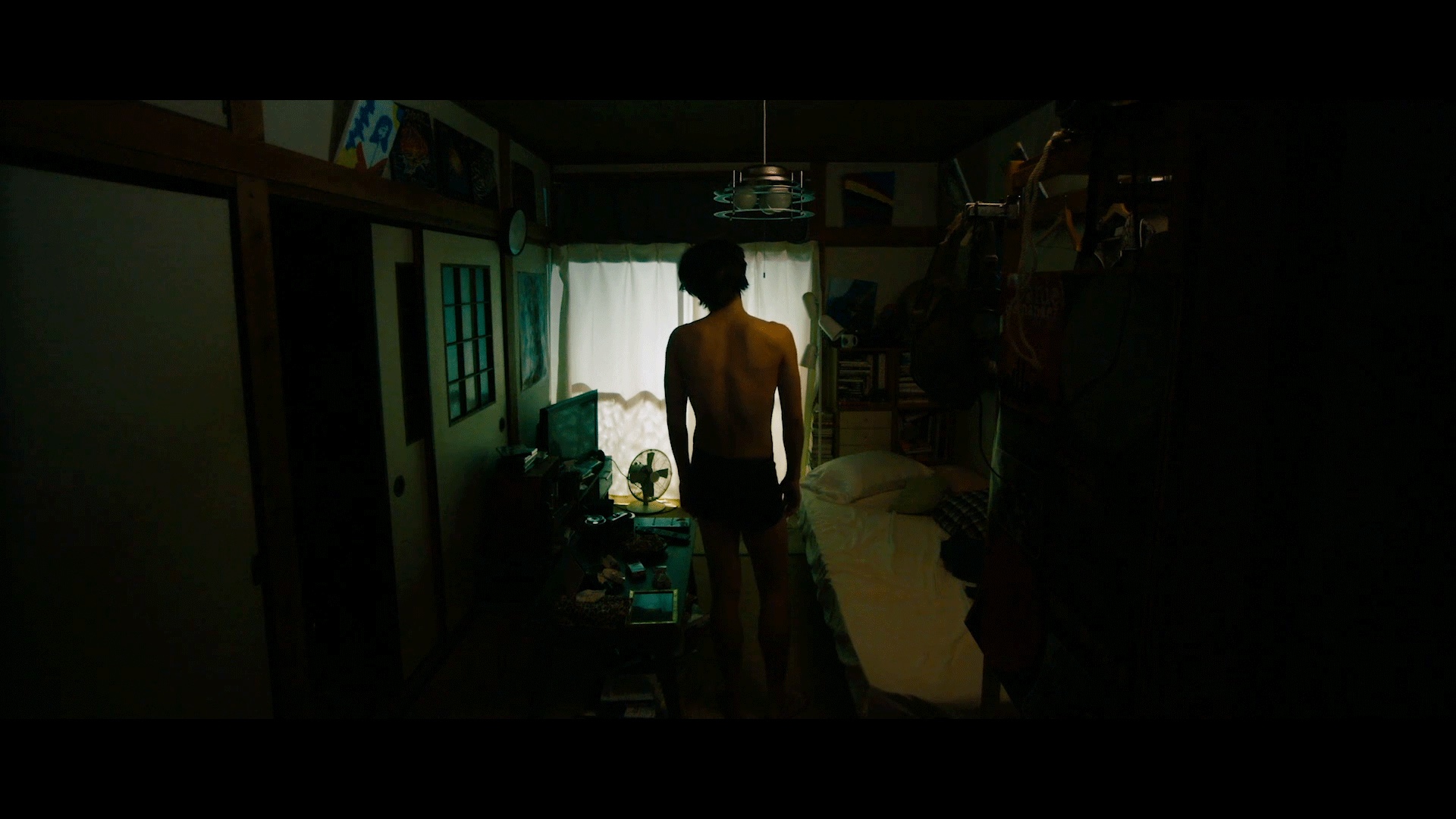 情動 still 4