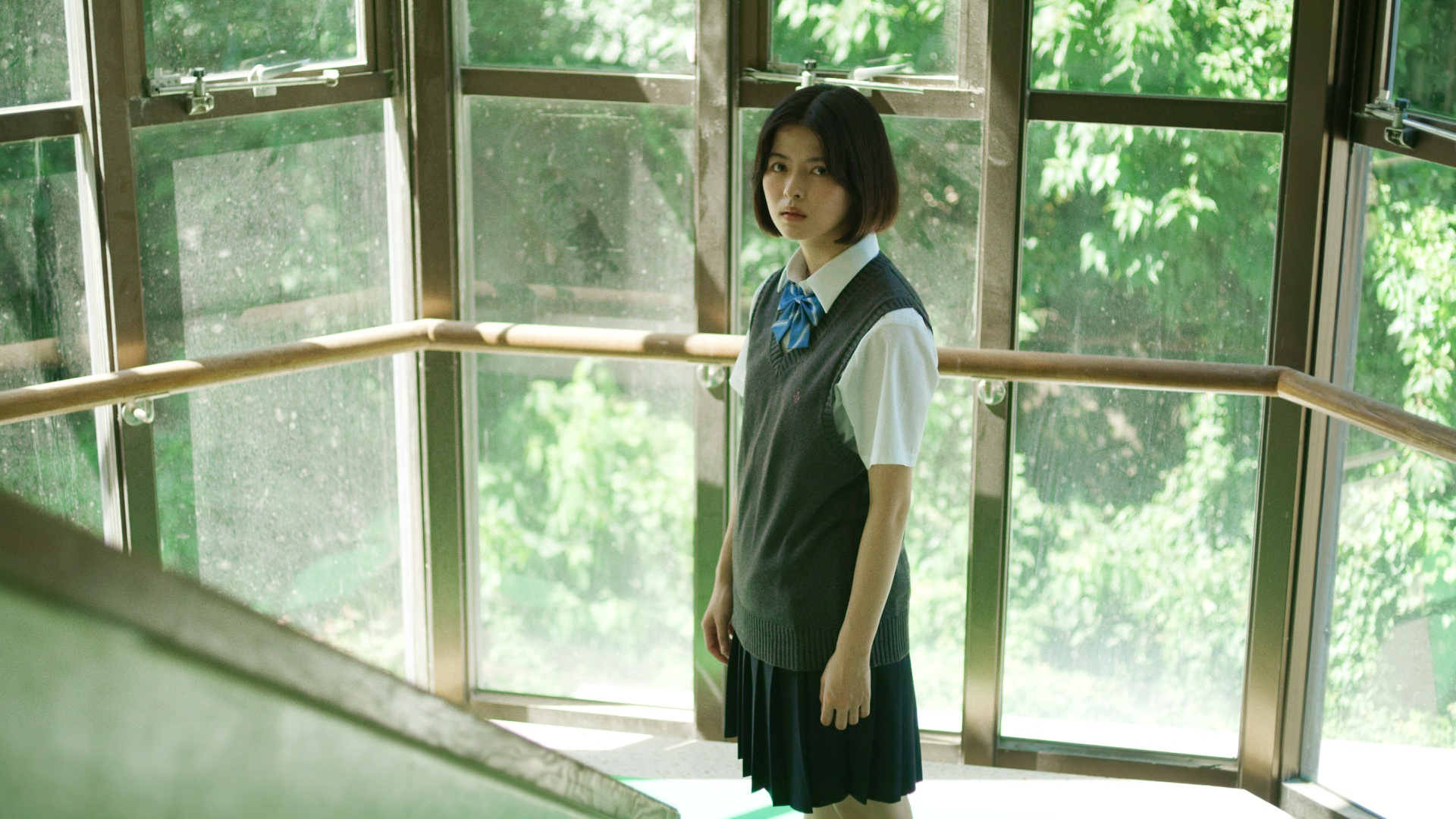 海の夜明けから真昼まで still 2