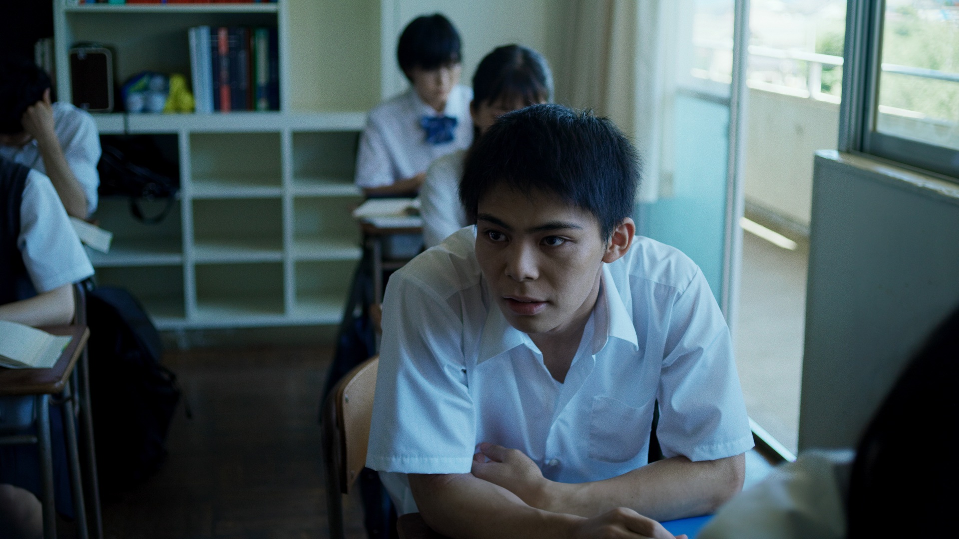 海の夜明けから真昼まで still 3