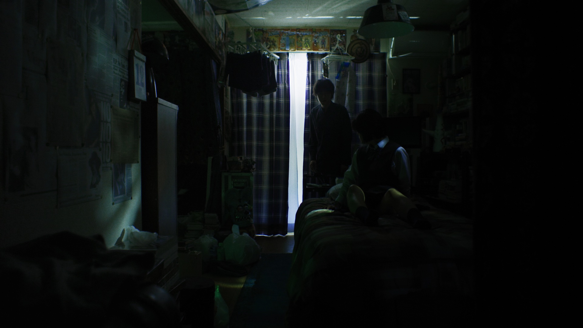 海の夜明けから真昼まで still 4